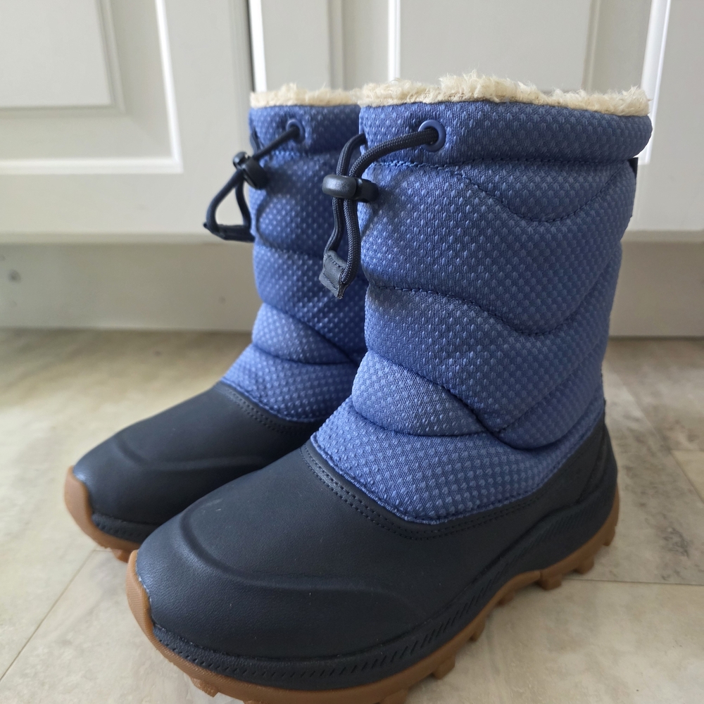 L.L. bean Kids' Access Winter Pull-On Boots
